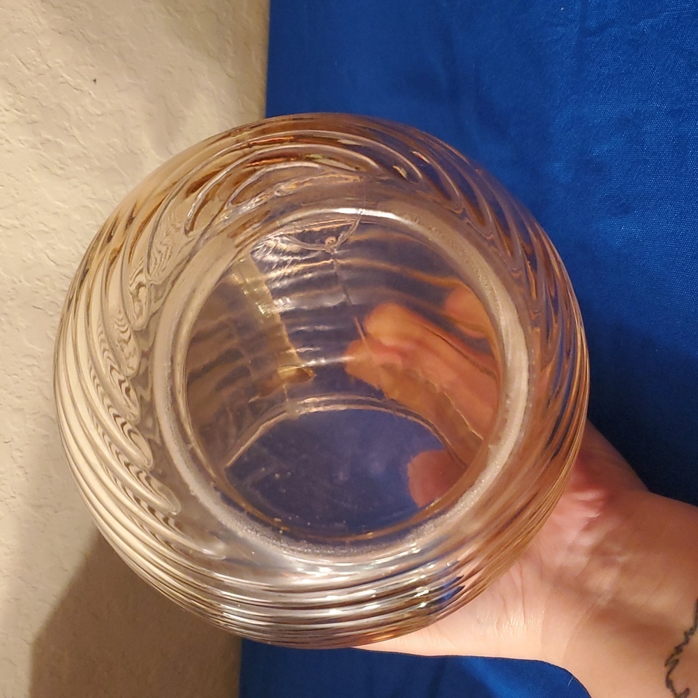 Manhattan Depression Glass Pink Water Tilt Pitcher by Anchor Hocking 80 oz. - Picture 8 of 8